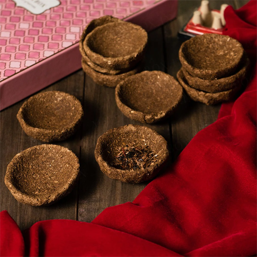 Cow Dung Diya Oils Wholesaler, Trader & Retailer in Uttar Pradesh, India